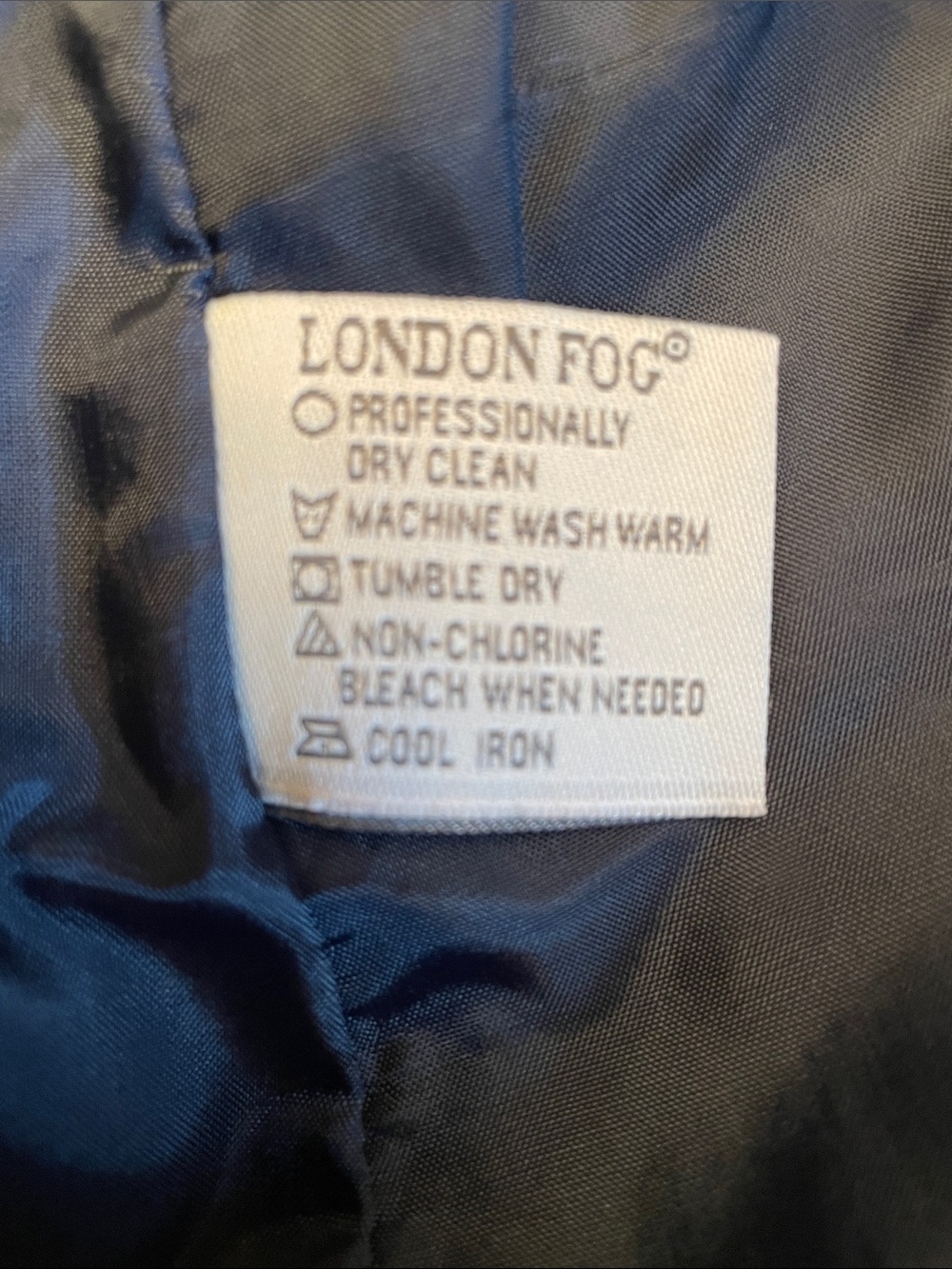 London Fog Lime Green Women's Lightweight Raincoat - Picture 5 of 5